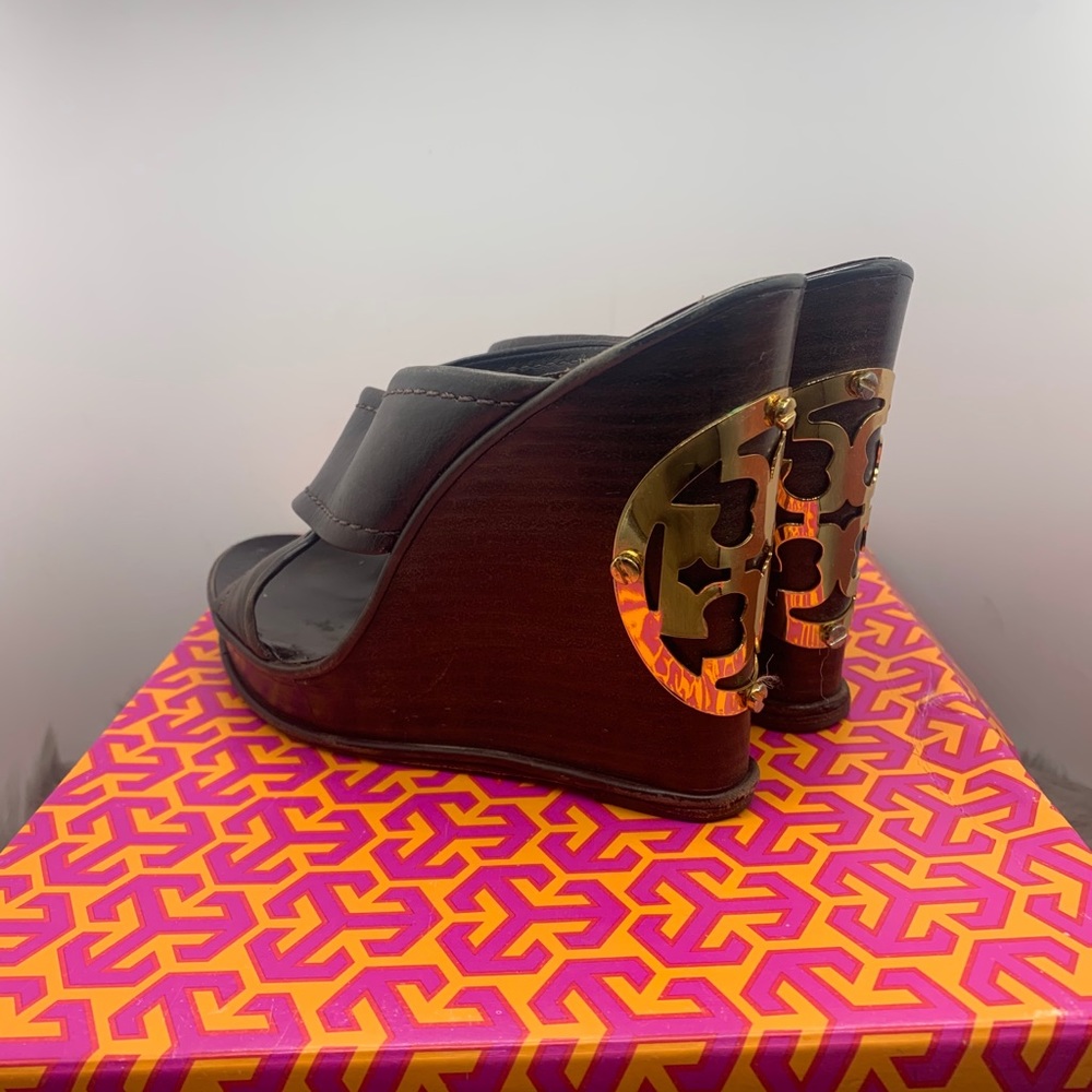 Tory Burch Chocolate Brown Wedge size 6 used